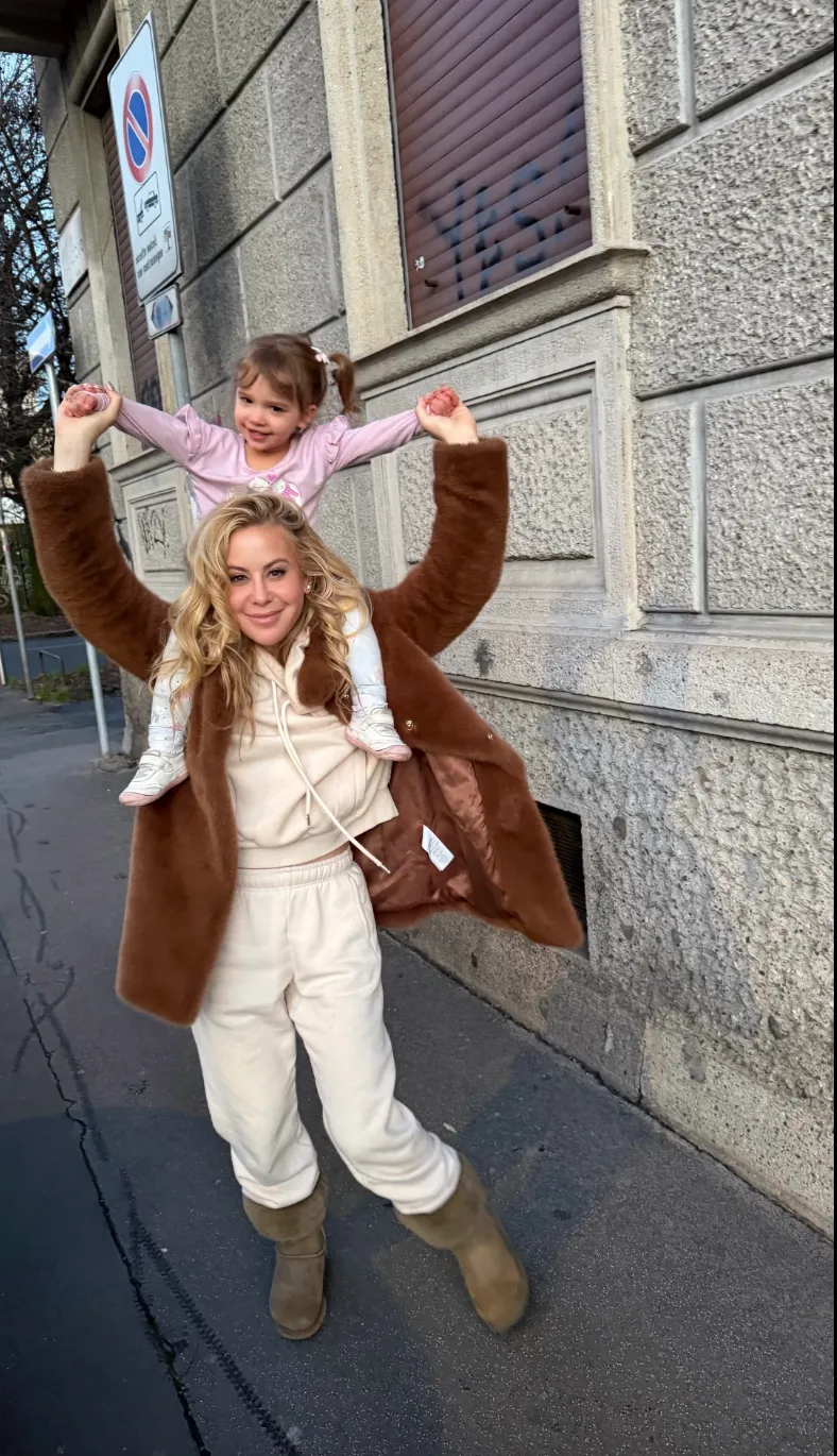 Tara-Lipinski-and-Georgie