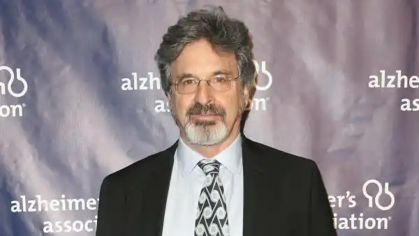 What Is an Anoxic Brain Injury Robert Carradines Cause of Death Explained After Suicide