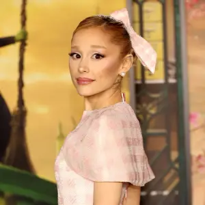 Why Isnt Ariana Grande Attending SAGs 2026 Actor Awards Her Absence Explained Premiere