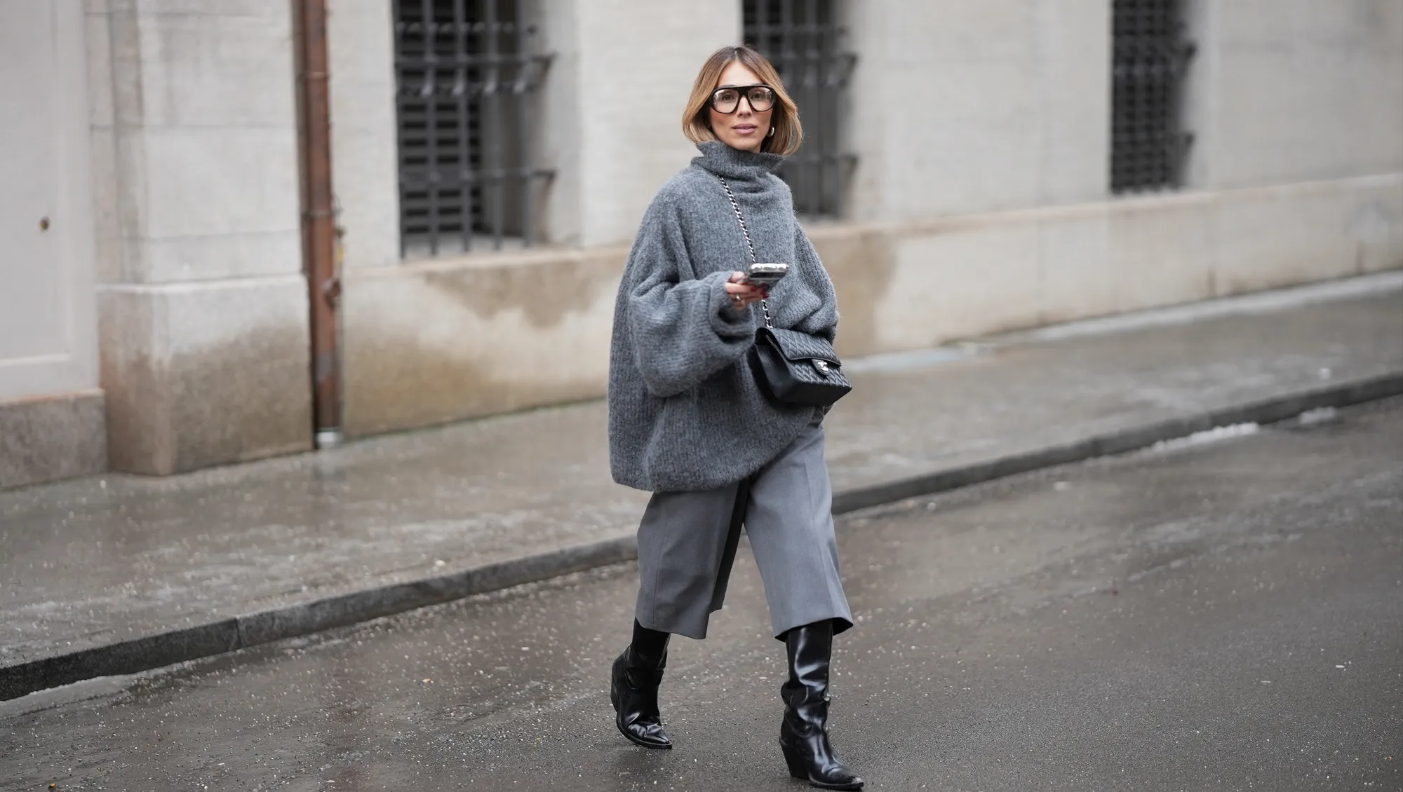 Abercrombie & Fitch Sweater Sale