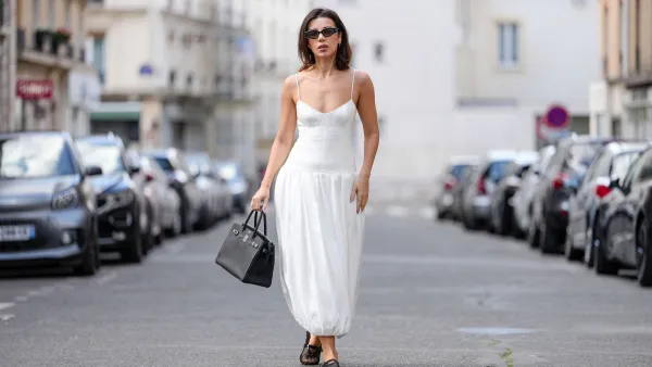 Bra-Free Spring Dress