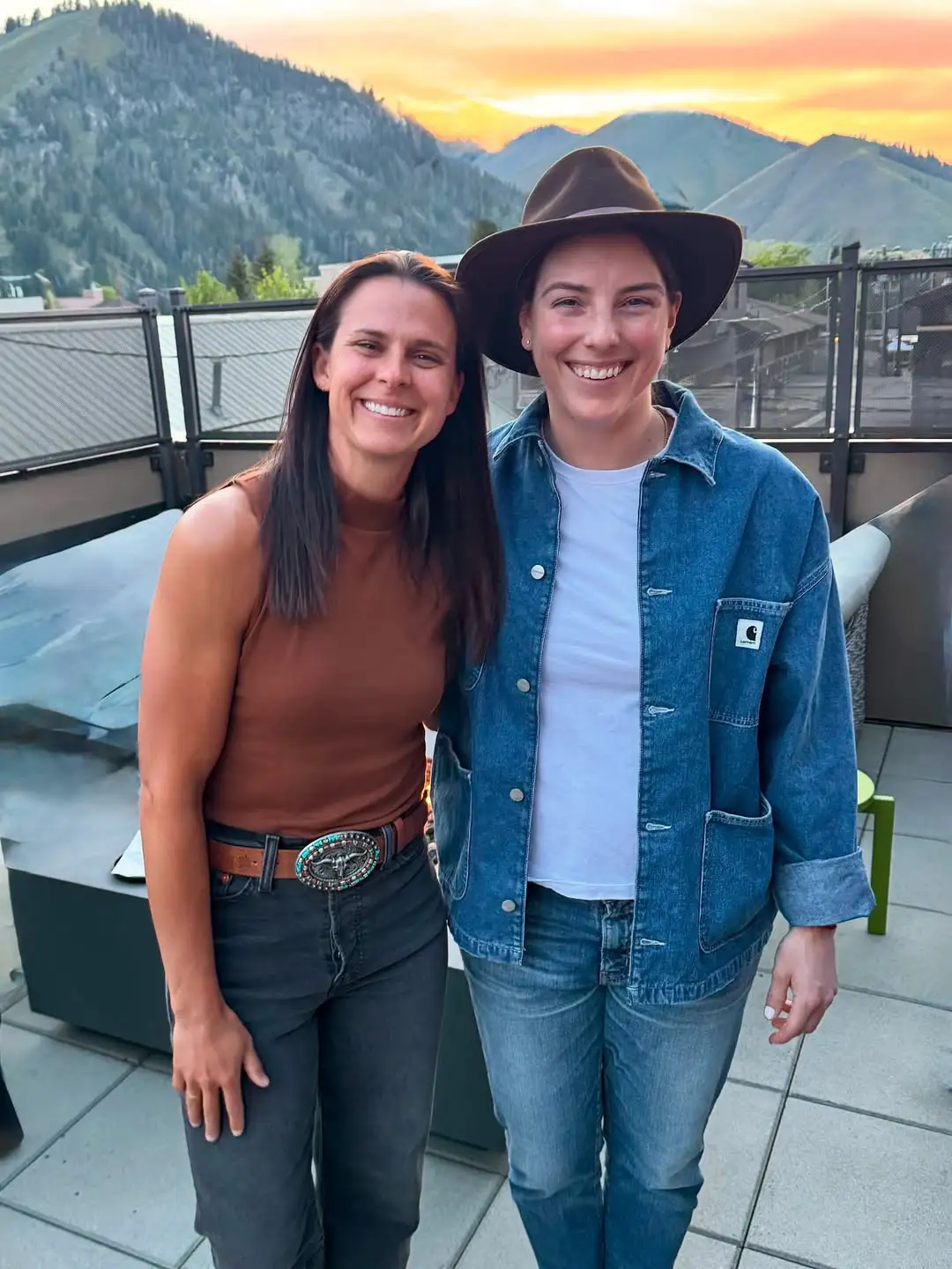 brittany-bowe-hilary-knight