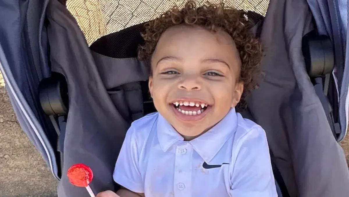 Las Vegas Dad Cradled 3-Year-Old Son in His Arms Before Fatally Shooting Child in the Head