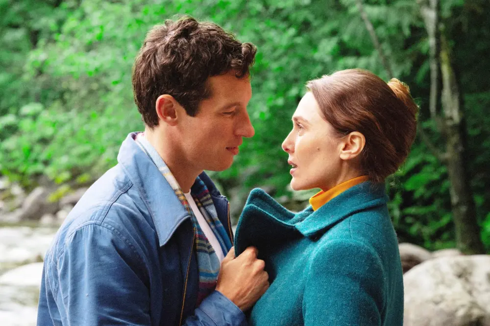 Callum Turner and Elizabeth Olsen in Eternity