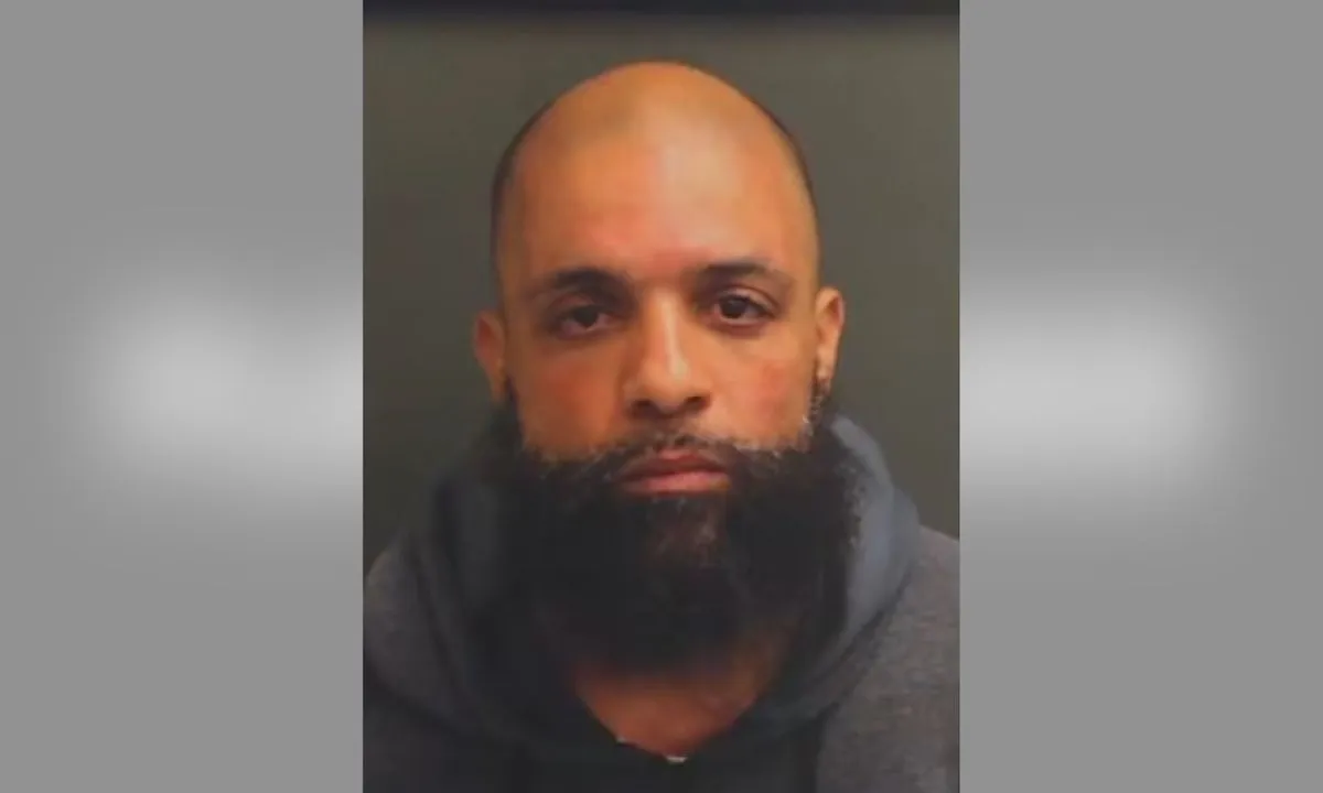 Florida Man Arrested After Violently Attacking Chinese Restaurant, Hitting Owner With Shovel