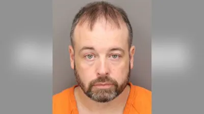 Florida Teacher Arrested After Calling Student 'Mommy' in Sexually Explicit Texts