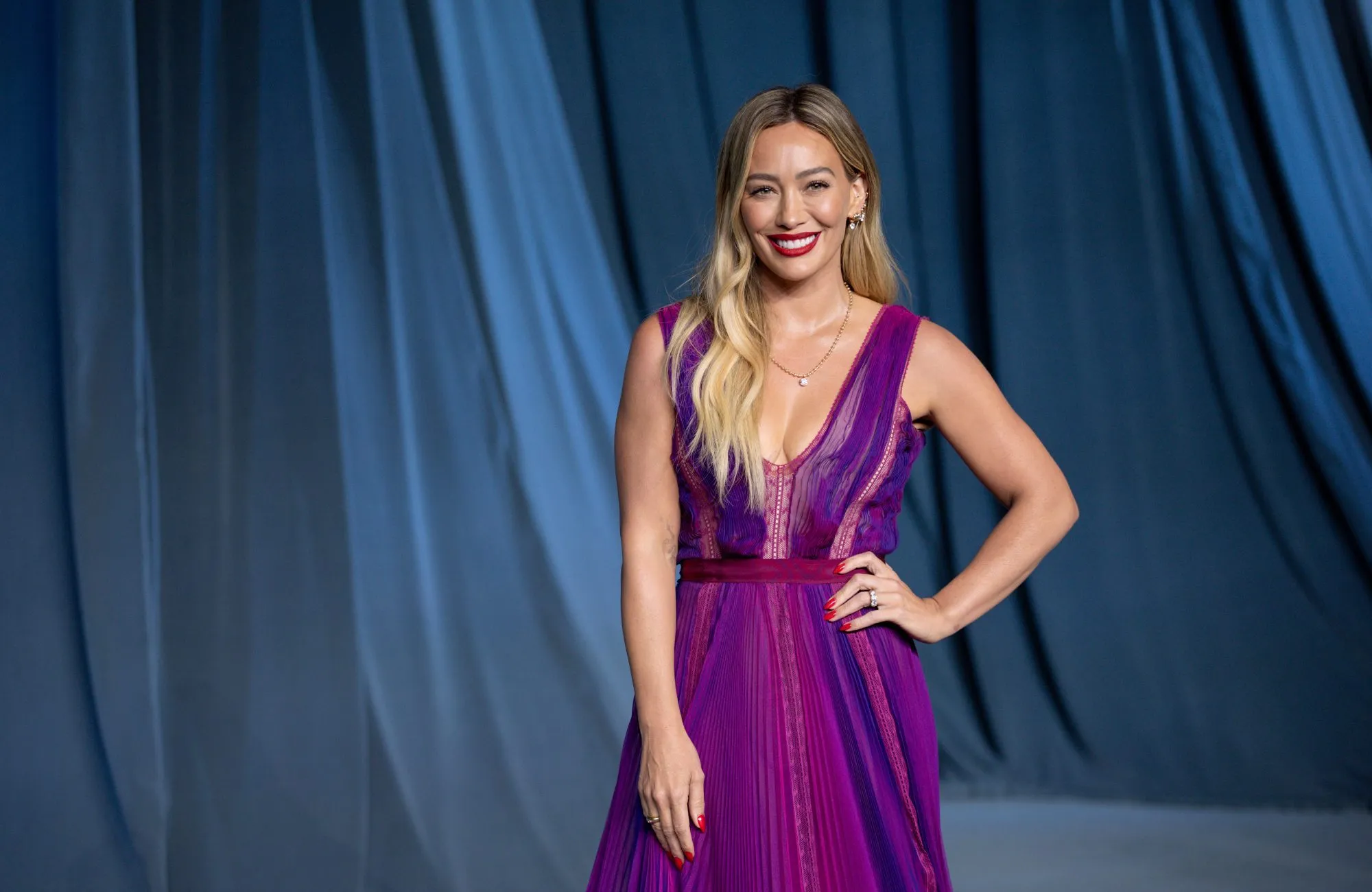 Los Angeles, CA - October 18: Hilary Duff attends the Academy Gala Academy Museum of Motion Pictures on Saturday, Oct. 18, 2025 in Los Angeles, CA. (Photo by Eric Thayer/Los Angeles Times via Getty Images)