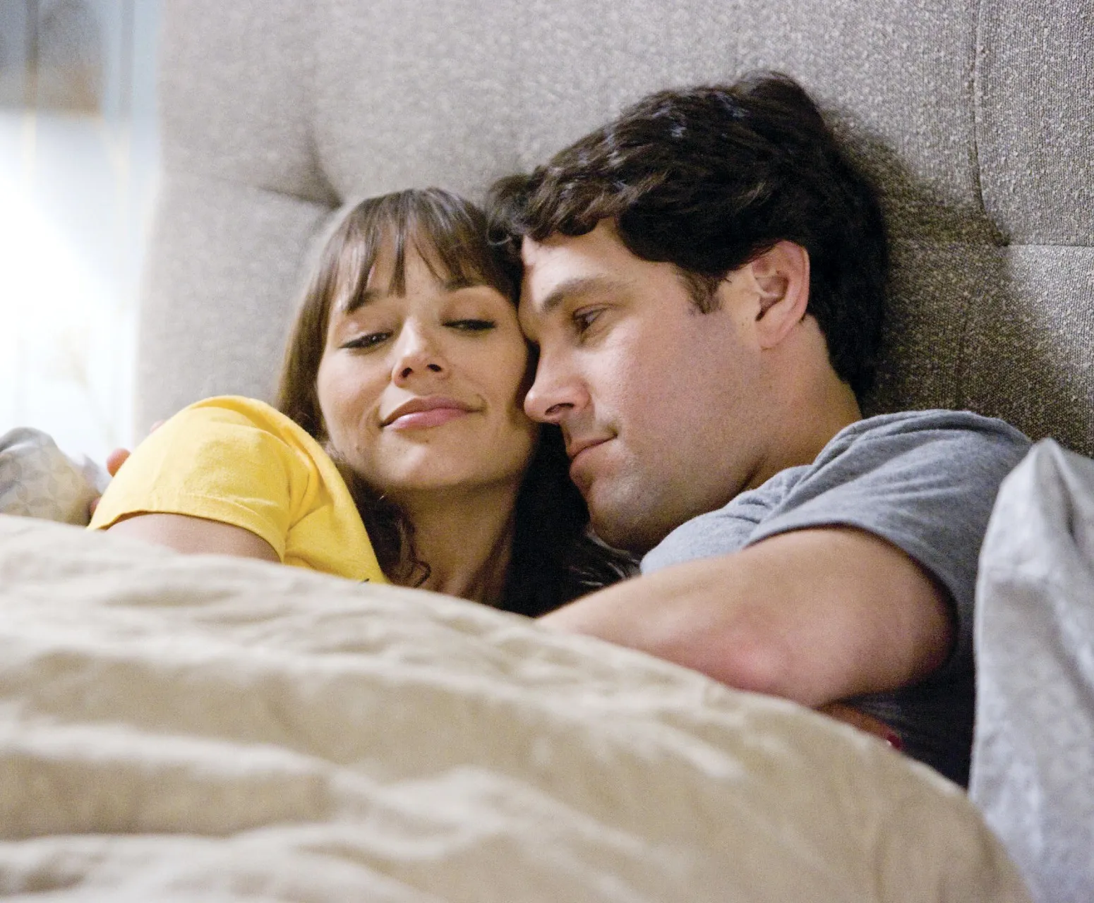 Rashida Jones and Paul Rudd in I Love You, Man
