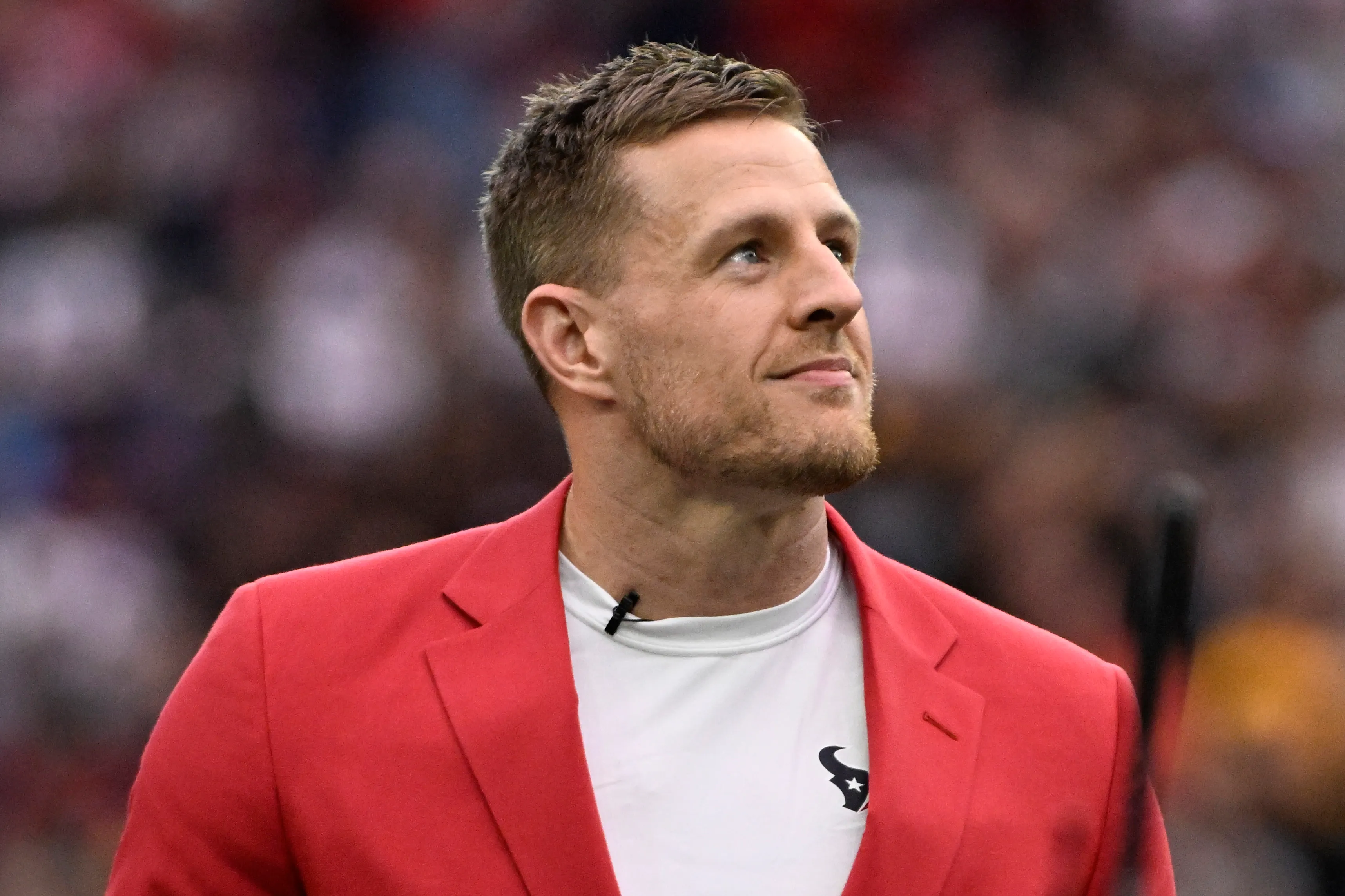 1711948959 J.J. Watt’s Sideline Conversation With Rondale Moore Resurfaces After Receiver’s Death at 25