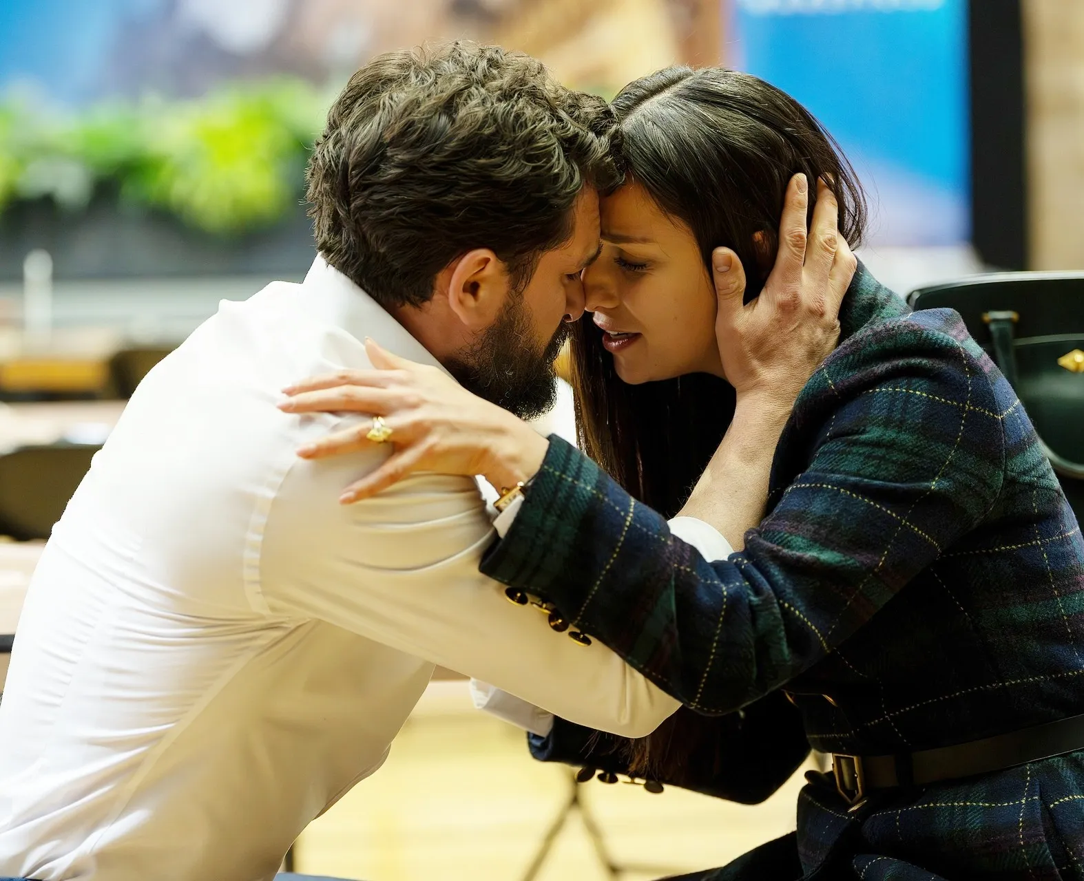 Kit Harington and Marisa Abela in Industry season 4