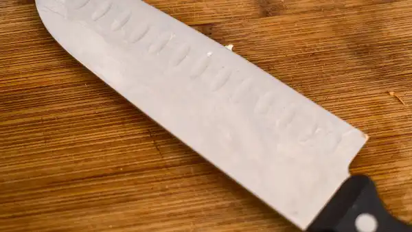 Man Allegedly Threw Knife at His Sister During Argument About Her Loud Music, Left Her at Hospital to Die