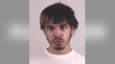 Texas Man Arrested After Fatally Stabbing Mother, Fleeing Replica Luxury Handbag With 4-Year-Old Nephew