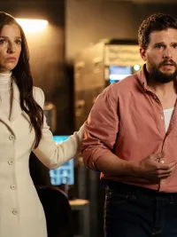 Marisa Abela and Kit Harington in Industry season 4