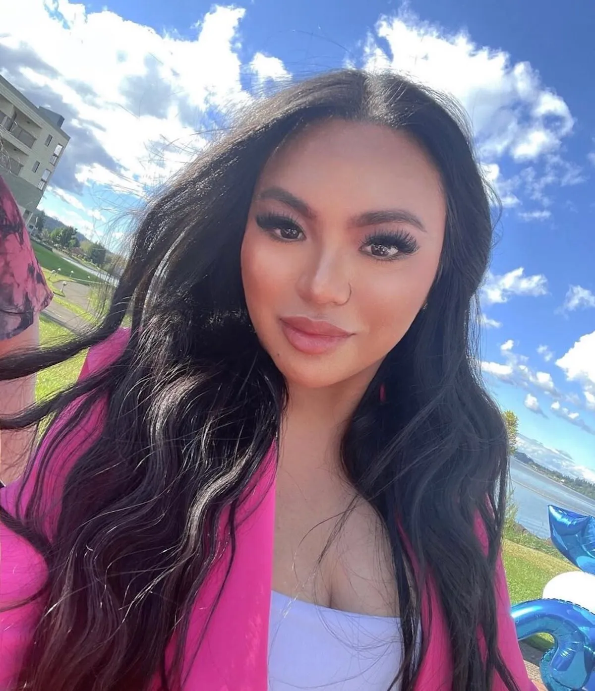 Mom Fatally Shot While Sleeping Next to Son and Husband During Replica Luxury Handbag Invasion, Killer Expected to Plead Guilty