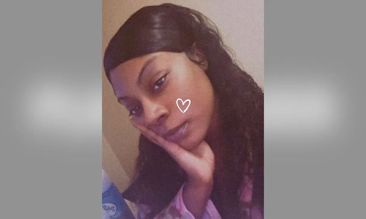 Mom of 3 Shot to Death by 'Man She Once Loved' After Ending Abusive Relationship