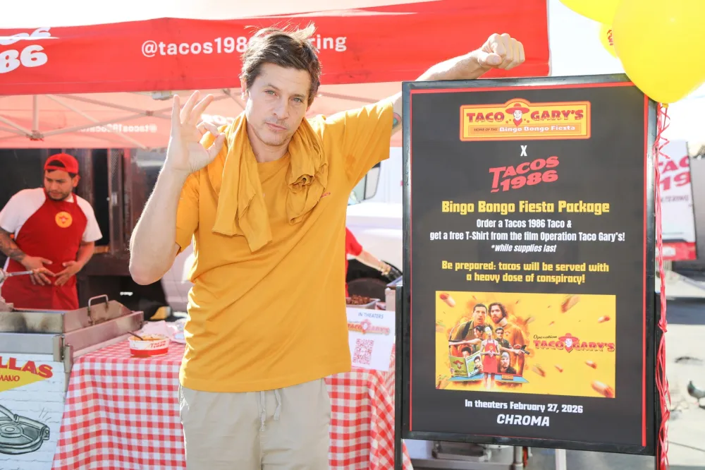 Simon Rex Still Doesnt Know Why He Was Written Off What I Like About You After 1 Season