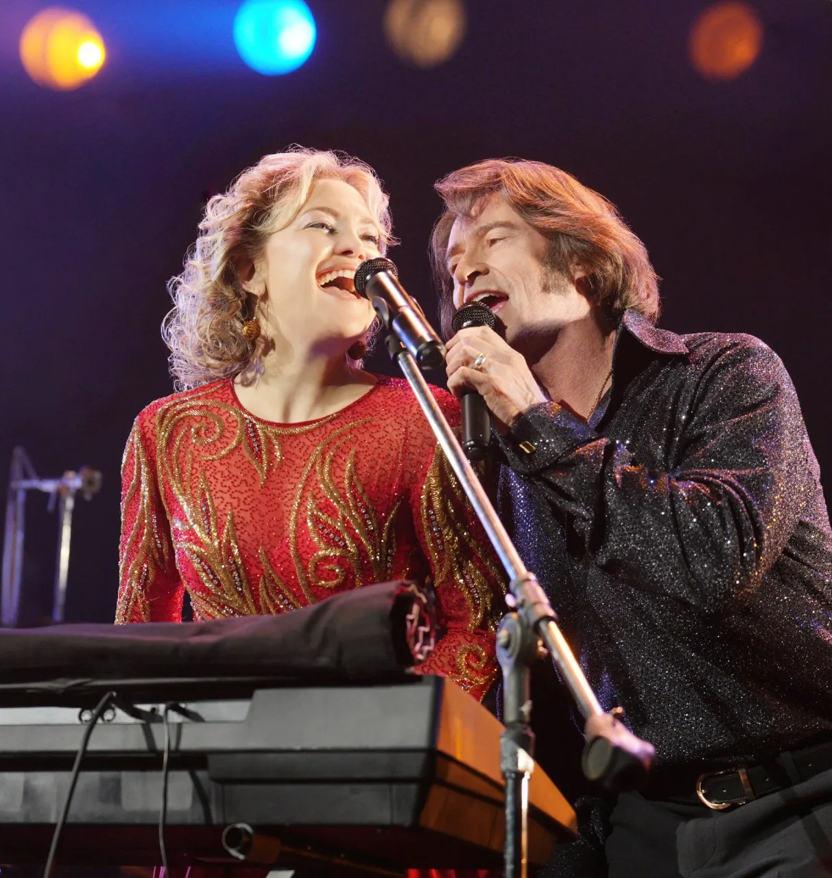 Kate Hudson and Hugh Jackman in Song Sung Blue