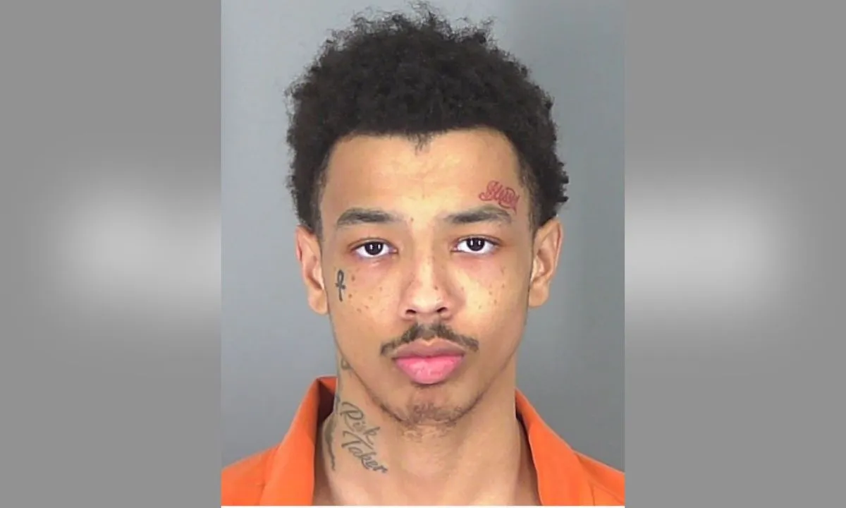 Teenager Allegedly Fatally Shoots His Girlfriend During Argument as Her Toddler Calls His 'Mother's Name'