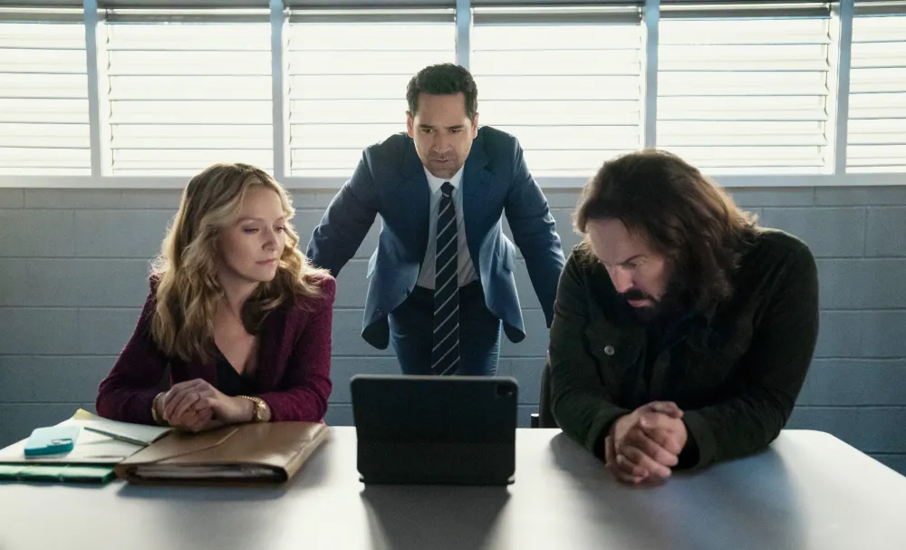 Becki Newton, Manuel Garcia-Rulfo and Angus Sampson