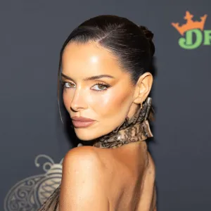 DALY CITY, CALIFORNIA - FEBRUARY 08: Maura Higgins arrives at the Sports Illustrated's SI The Party at Cow Palace Arena & Event Center on February 08, 2026 in Daly City, California. (Photo by Miikka Skaffari/Getty Images)