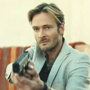 Andreas Pietschmann in Unfamiliar