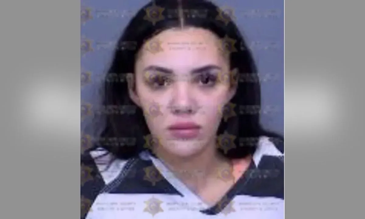 Woman, 24, Stabbed Mother in Back Nearly 20 Times, Claimed to Cops That the Victim Did It to Herself