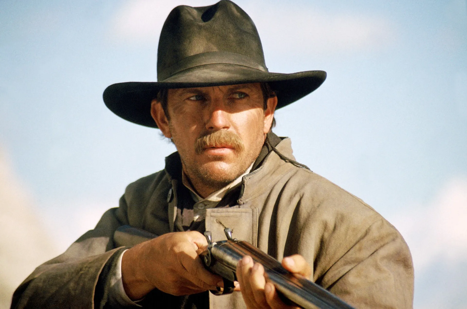 Kevin Costner in Wyatt Earp