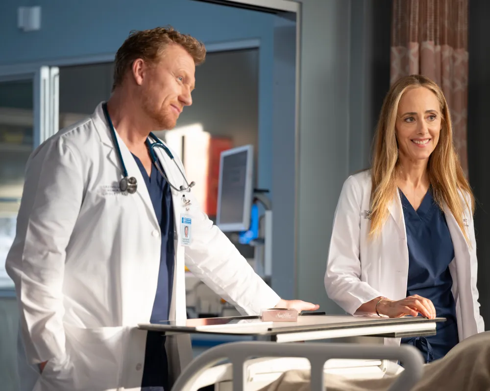 KEVIN MCKIDD, KIM RAVER