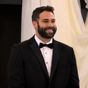 Alex-Love_Is_Blind_n_S10_E12_00_43_45_13R