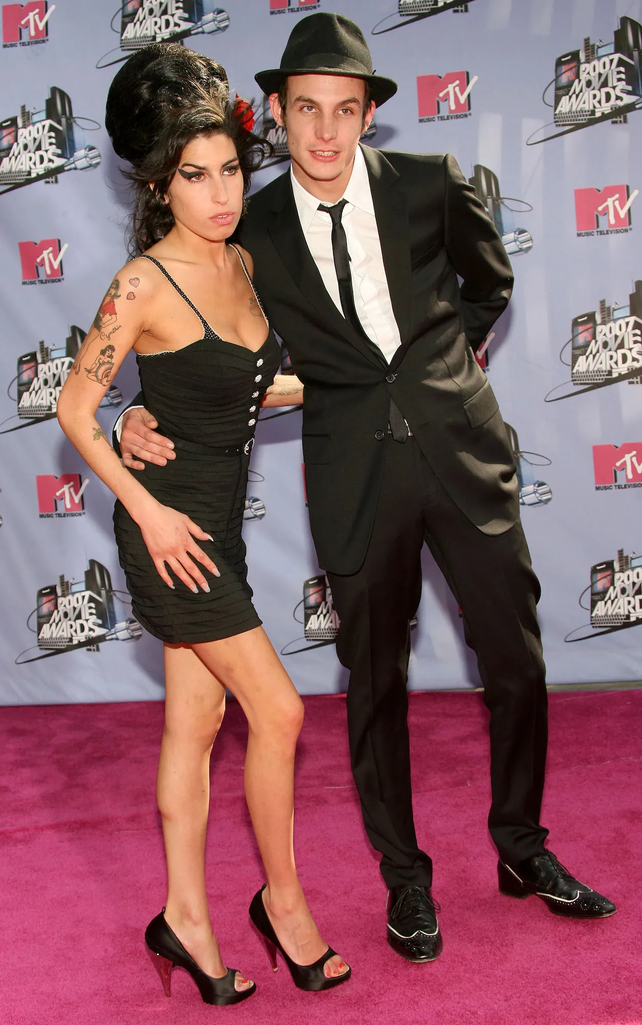 Amy-Winehouse-and-Blake-Fielder-Civil-GettyImages-74387222.