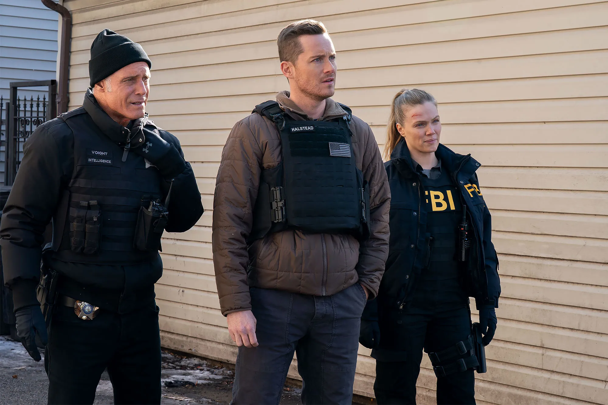 Are Chicago PD Halstead and Upton Back Together After Crossover Cameo Jason Beghe Jesse Lee Soffer and Tracy Spiridakos
