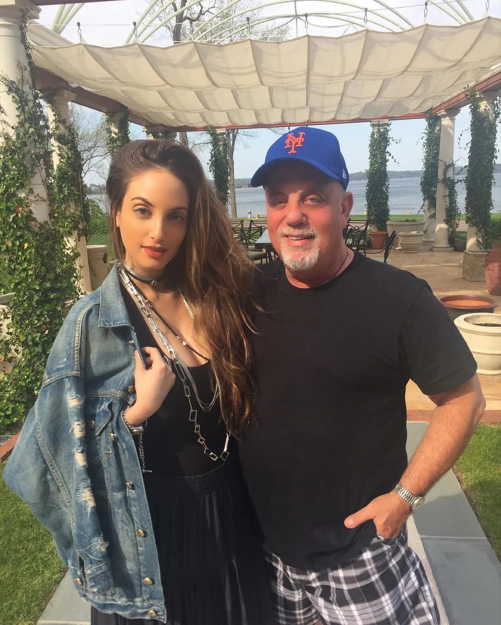 Billy Joel Daughter Alexa Ray Cried Seeing Video of Him Falling on Stage Im a Neurotic Worrier
