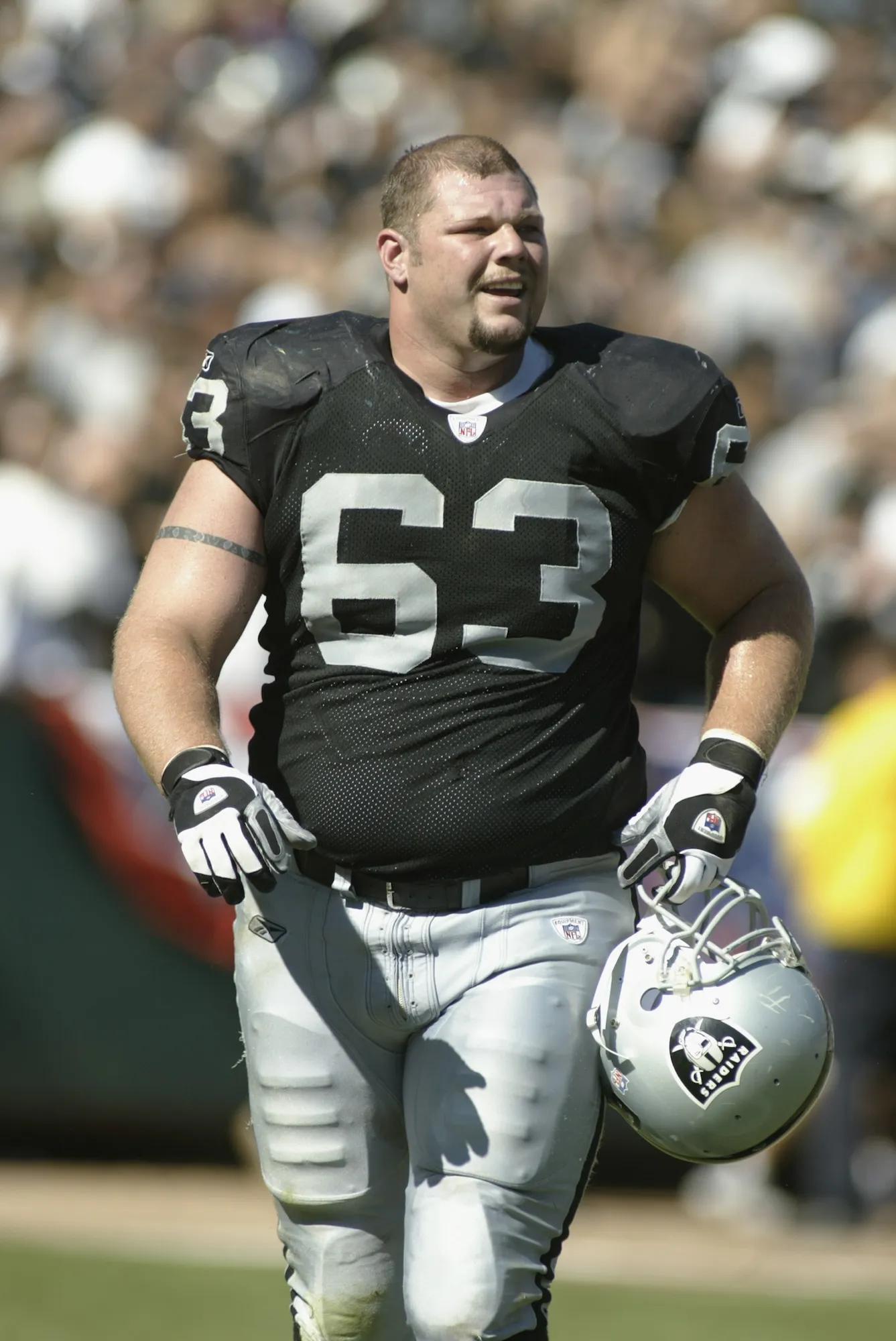 Ex Raiders Star Barret Robbins Dead at 52 Teammate Confirms GettyImages-1379421