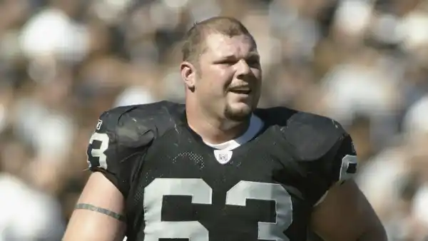 Ex Raiders Star Barret Robbins Dead at 52 Teammate Confirms GettyImages-1379421