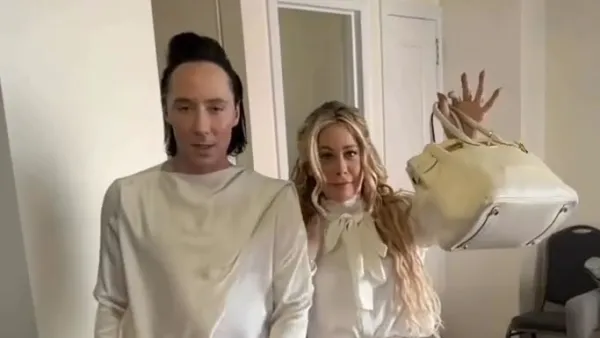 Feature Traitors Johnny Weir and Tara Lipinski Reveal How They Got Matching Birkin Bags