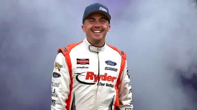 Frankie Muniz Says He Hates Hearing Actors Talk Wonders Do I Sound Like Such a Tool