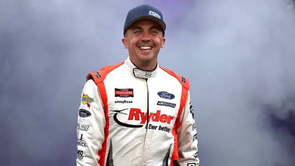 Frankie Muniz Says He Hates Hearing Actors Talk Wonders Do I Sound Like Such a Tool