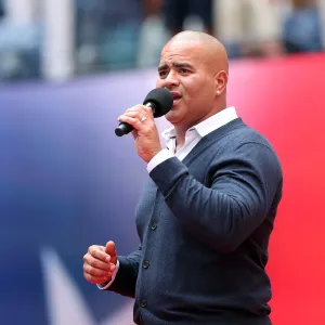 GettyImages-1339894165-Hamilton-Star-Christopher-Jackson-Speaks-Out-After-Botching-National-Anthem-at-Mets-Game