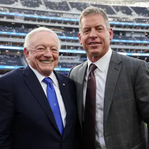 Troy Aikman Calls Out Jerry Jones for False Narrative in Netflix Cowboys Doc