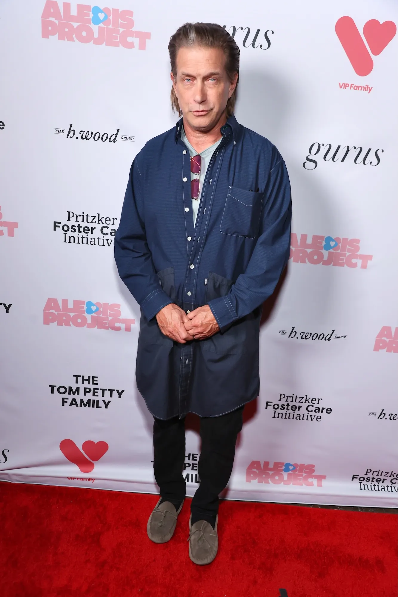 Stephen Baldwin Warns That Aliens Are Coming in Odd Post While Talking About the Oscars