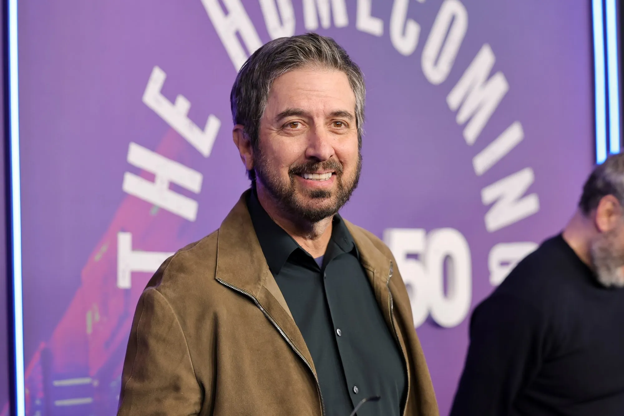 GettyImages-2199709974 Celebrities Who Are Grandparents ray romano