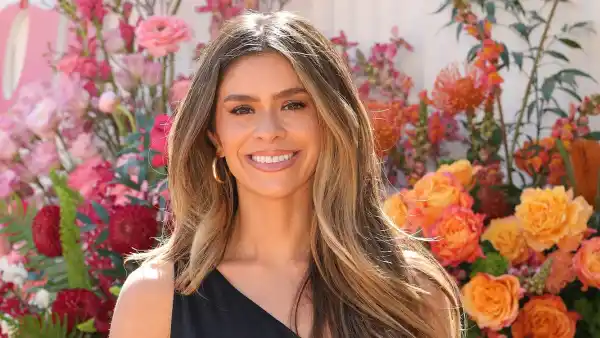 Taylor Frankie Paul Breaks Down Missing Flight to ‘Bachelorette,’ Reveals Current Status With Dakota