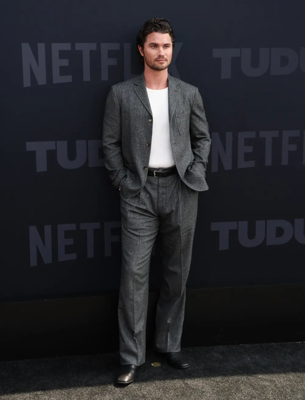 Kelsea Ballerini&rsquo;s Ex Morgan Evans Pokes Fun at Chase Stokes' Comment