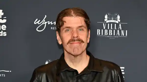 Perez Hilton Breaks Down 21-Day Hospital Stay With Sepsis: ‘Body Just Kept Falling Apart’