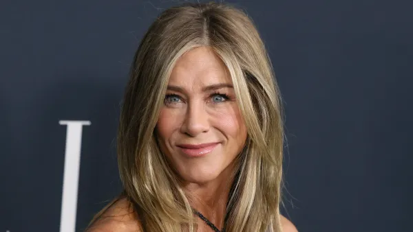 Jennifer Aniston jeans