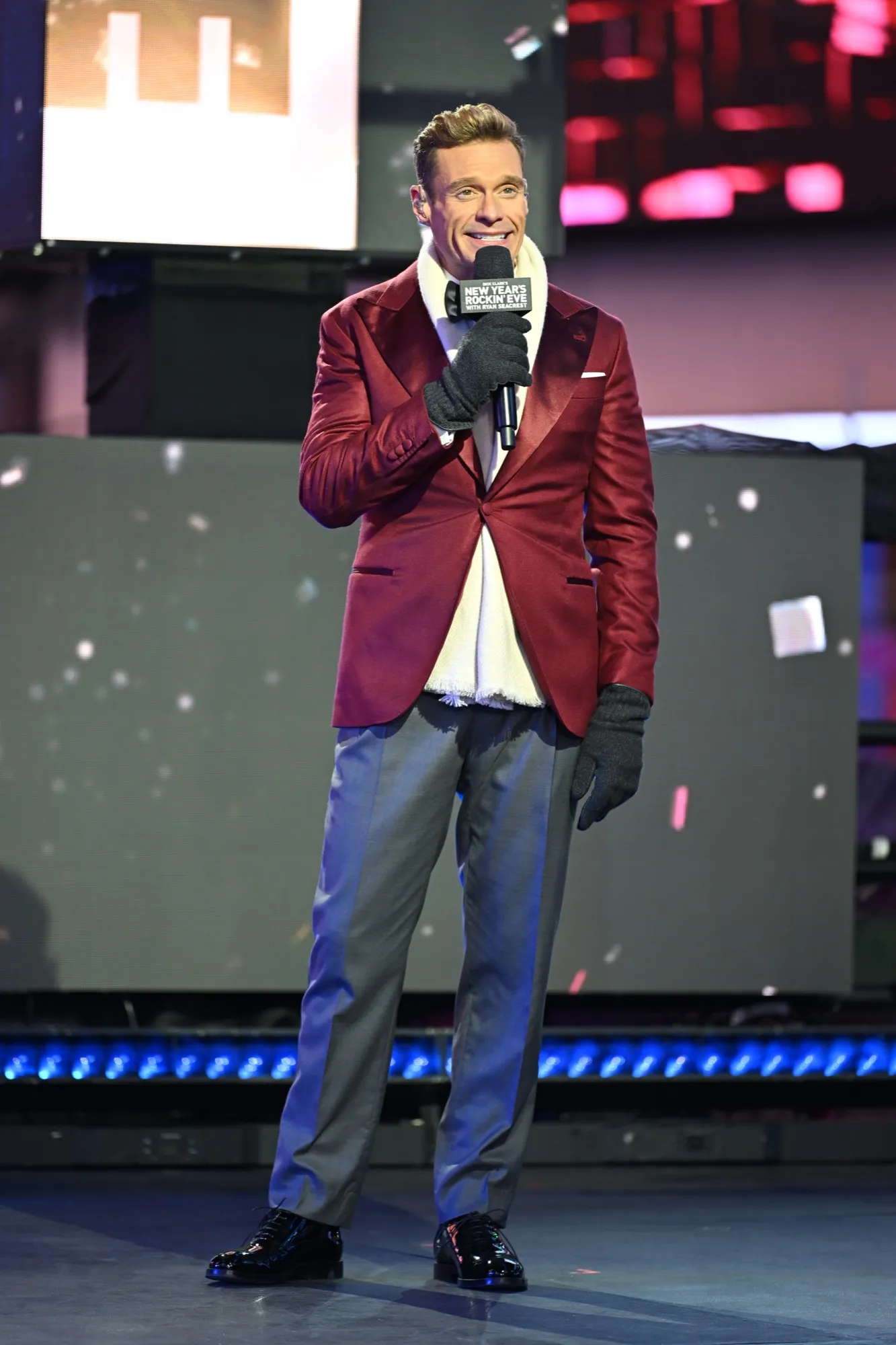 GettyImages-2254211232-ryan-seacrest