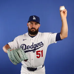 GettyImages-2262495535-alex-vesia