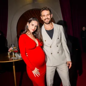 Nick Viall’s Pregnant Wife Had ‘Breakdown’ Over Weight Gain
