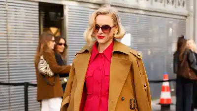 Naomi Watts is seen outside Zimmermann during Day Eight of Paris Fashion Week - Womenswear Fall/Winter 2026/2027 on March 09, 2026 in Paris, France.