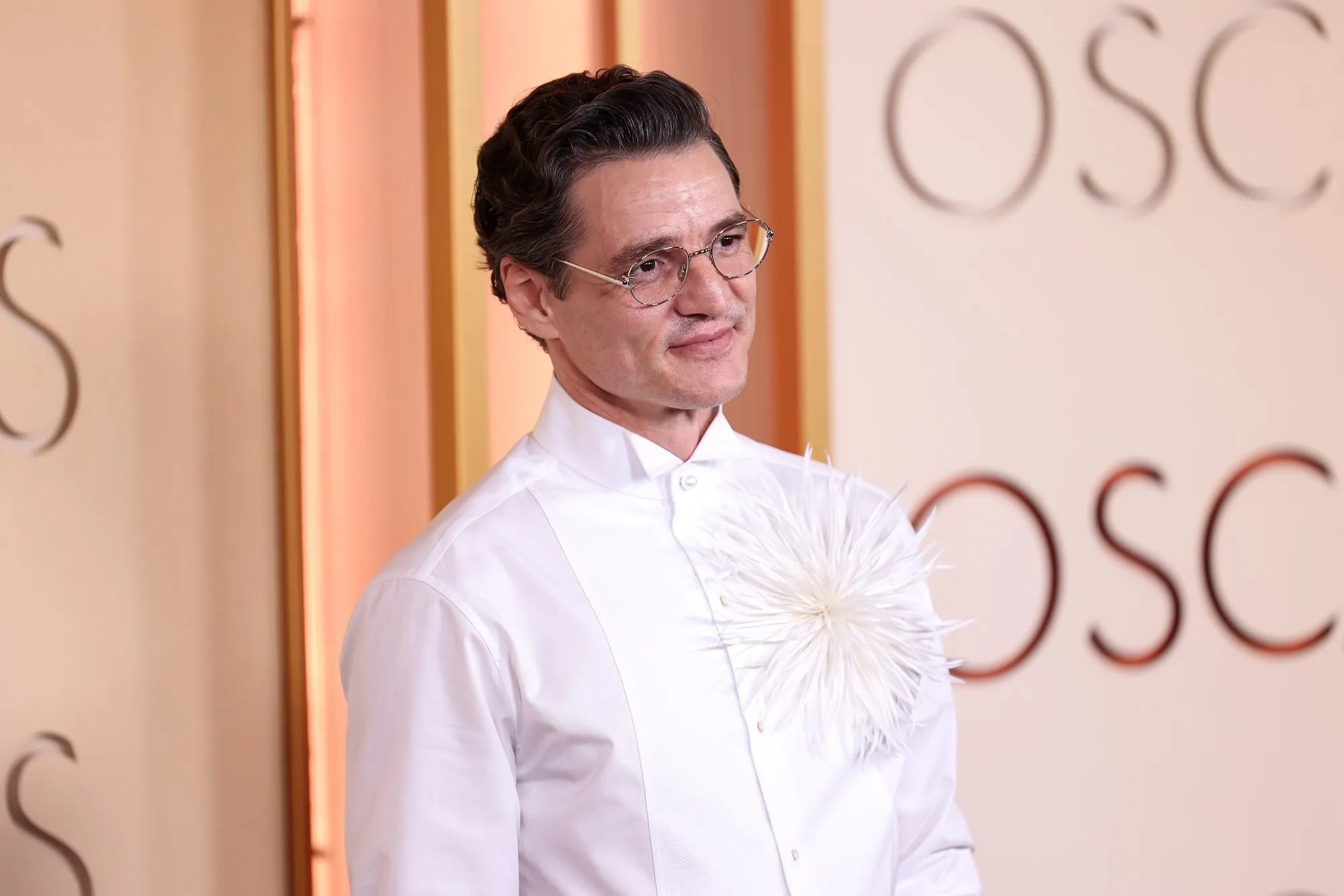Pedro Pascal Goes Clean Shaven at 98th Academy Awards